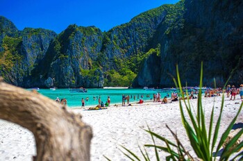 Общественные пляжи Таиланда открываются с соблюдением правил безопасности