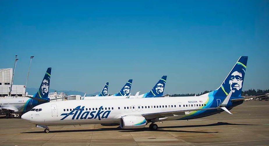 Пилоты Alaska Airlines добились повышения зарплаты до 306
долларов в час | БРОНИРУЙ.САМ | Сервис поиска и подбора отелей, авиабилетов, экскурсий, трансферов и турстраховок