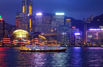 Гонконг отменяет масочный режим 