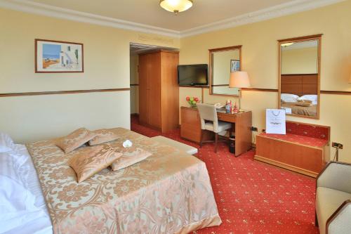 Отель Золотое кольцо