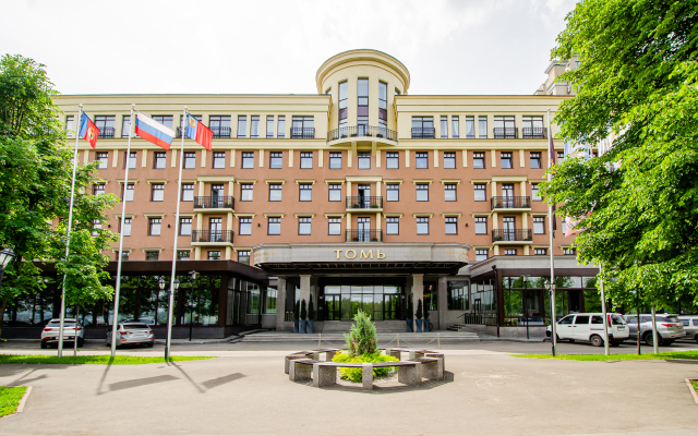 Отель Томь Ривер Плаза, Кемерово