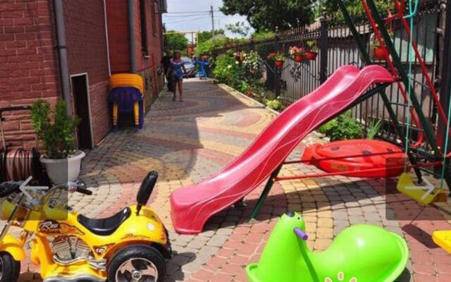 Rajskaya Usad’Ba Guest House, Витязево