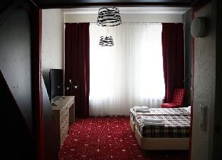 Отель The Red