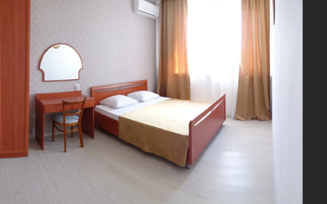 Apartamentyi Na Tamanskaya 121, Анапа
