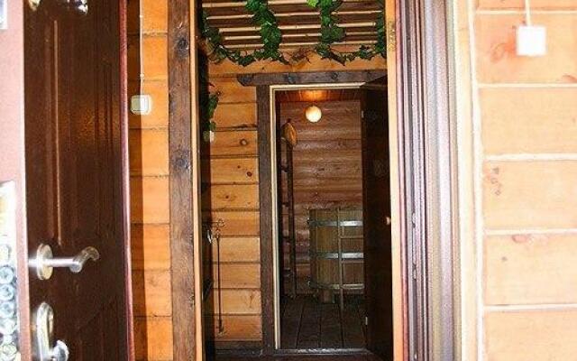 Медвежий Угол, Ая