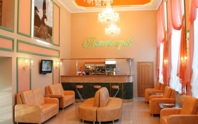 Отель Гостиница Пятигорск, Пятигорск