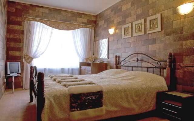 Золотой Павлин, Кемерово