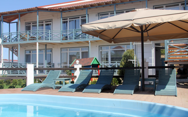 Zhemchuzhina Stepi Guest House, Оленевка