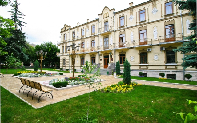 Санаторий Россия НКФ ФГБУ «РНЦ МРиК» Минздрава России, Ессентуки