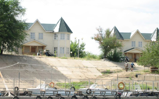 База Отдыха Найт Флайт, Копановка