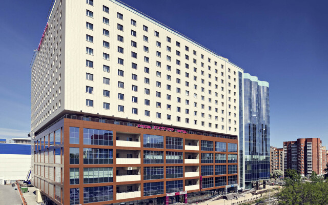 Отель Mercure Тюмень Центр, Тюмень