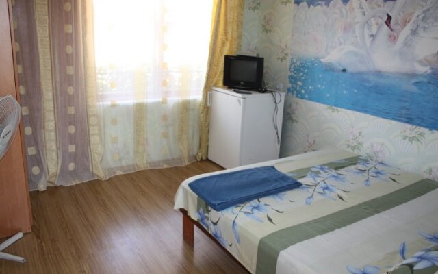 Morskoj Laguna Guest House, Штормовое