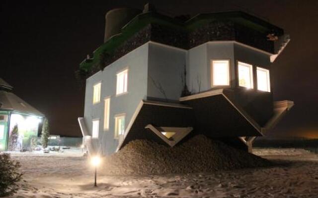Night in Upsidedown House, Петрово