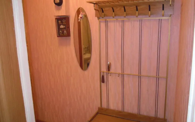 First May Apartment, Ейск