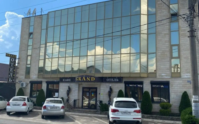 Отель Гранд, Горячий Ключ