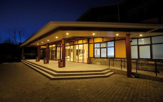 Маяк, Владивосток