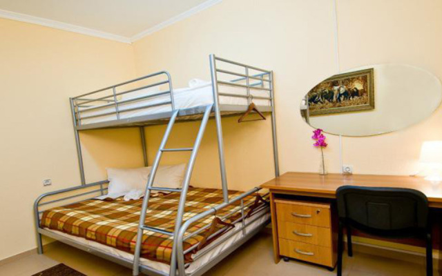 100 Friends Hostel, Краснодар