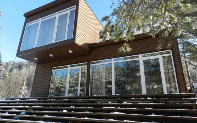 EcoHouse on Artybash, Артыбаш
