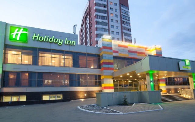 Holiday Inn Челябинск, Челябинск