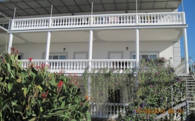 Dzheval Guest House, Судак