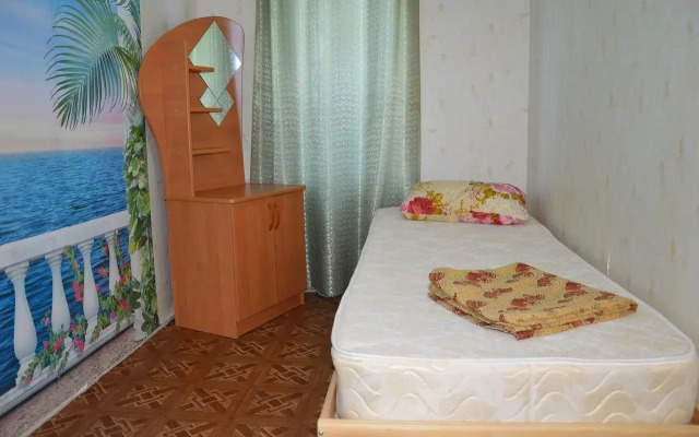 Itan Guest House, Должанская