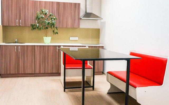 Alye Parusa Hostel, Томск