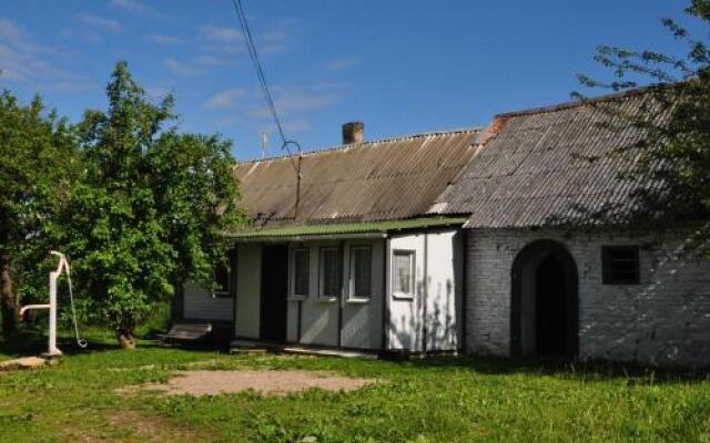 Holiday House On Zavodskaya 6, Изборск