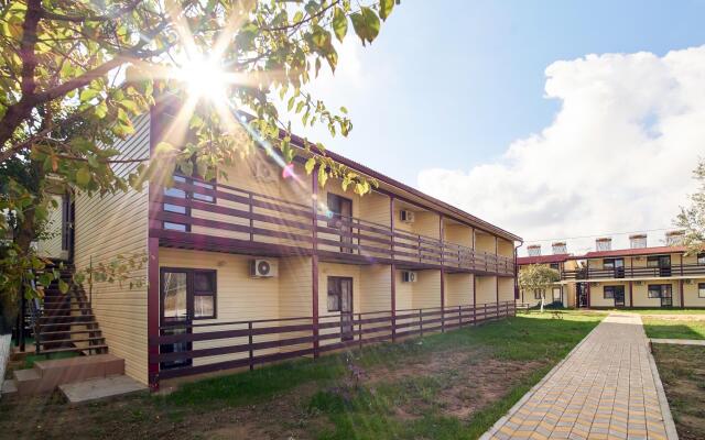 Oka Hotel, Благовещенская