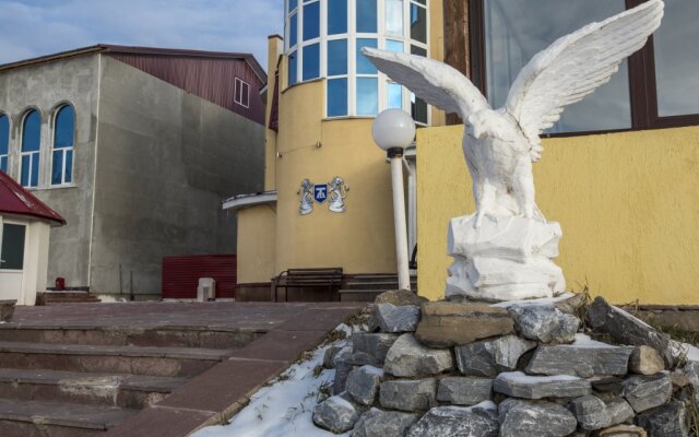 Atola Village Hotel, Алексеевка