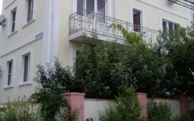 Guest House Grina 19, Геленджик