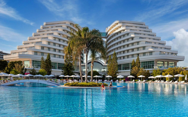 Отель Miracle Resort