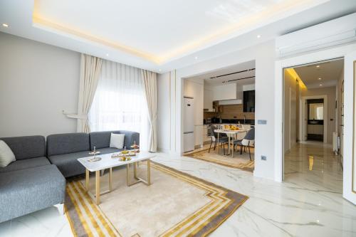 Granada New Life Residence And Villas